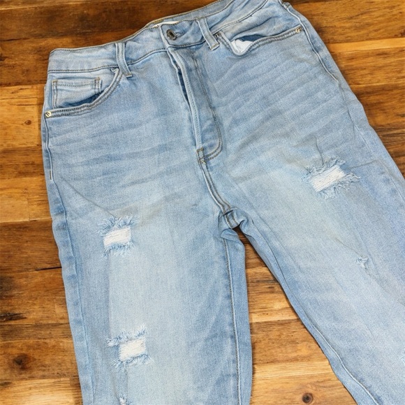 Forever 21 Denim - Forever 21 Light Wash Distressed Women’s Skinny Jeans Size 29 Button Fly Stretch